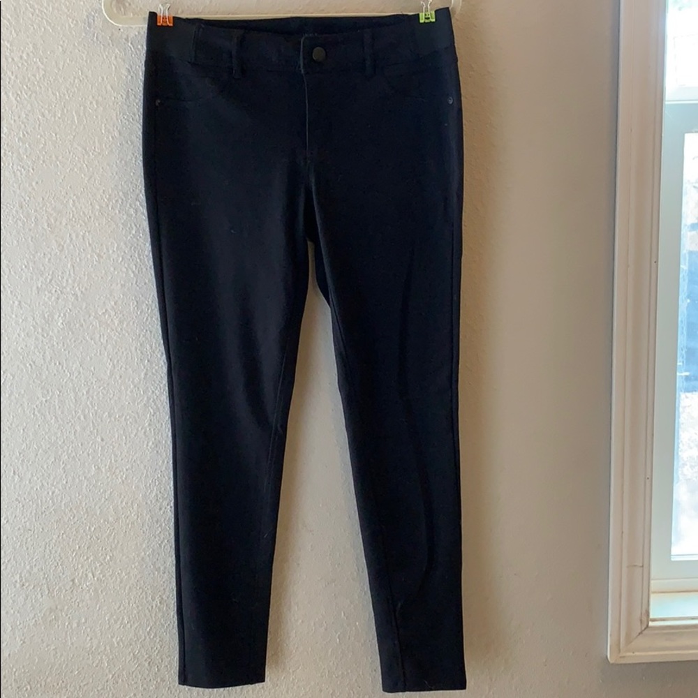 Simply Vera Black Legging/Jeans